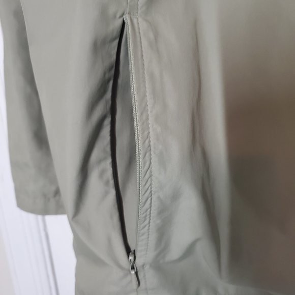 Vintage Cutter & Buck Green Bay Packers Embroidered Lightweight Jacket Rain Coat - Picture 9 of 14